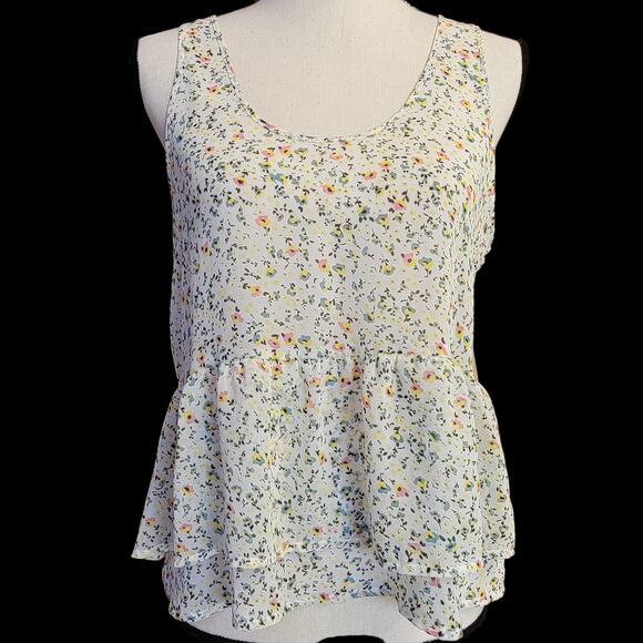 Kirra Tank Top Sz M Floral White Pink Blue Yellow Ditsy Ruffle Blouse Sleeveless - Picture 1 of 7